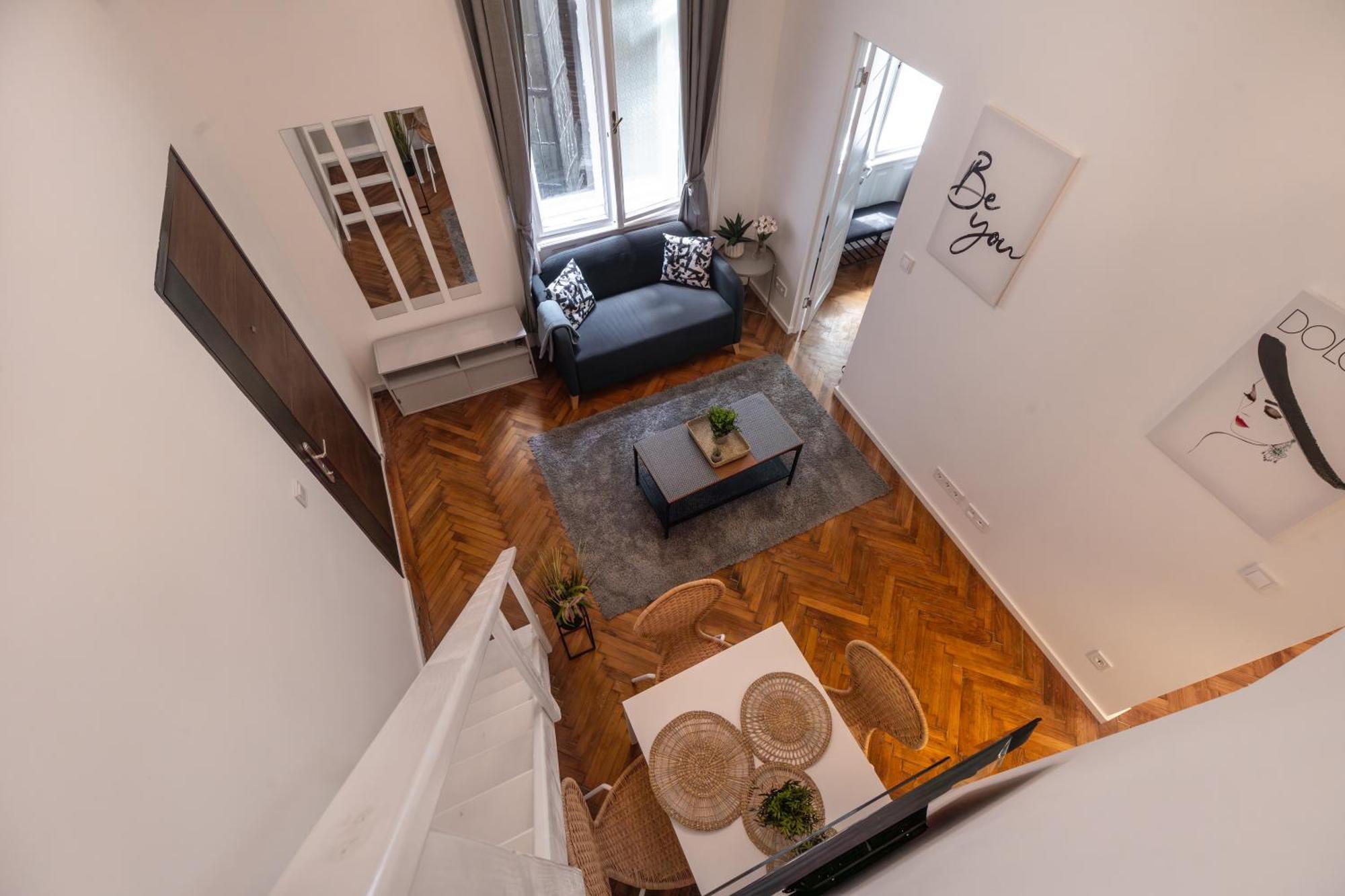 Apartament Vintage 2 Bedroom Apartment, Kai