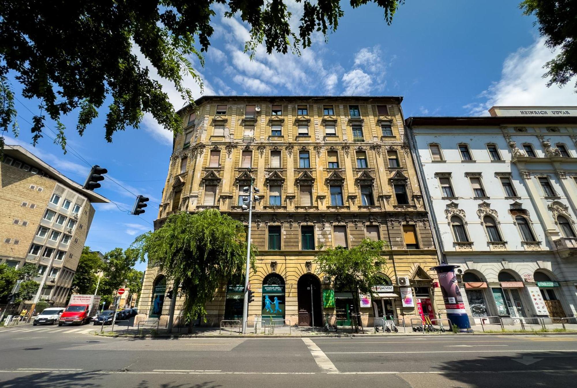 Vintage 2 Bedroom Apartment, Kai * Budapesta