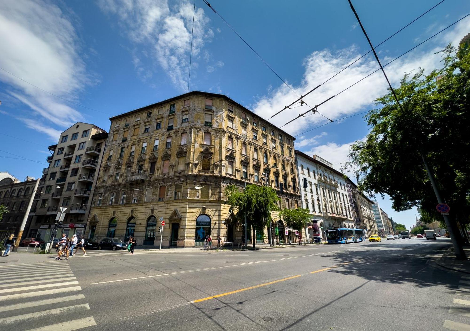 Vintage 2 Bedroom Apartment, Kai Budapesta